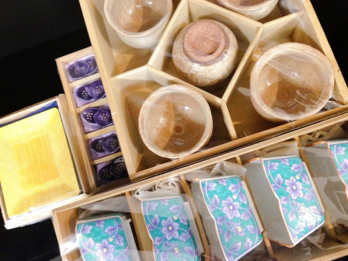 和食器の贈答品