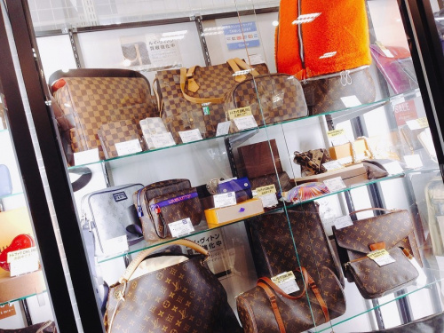 リサイクルショップ