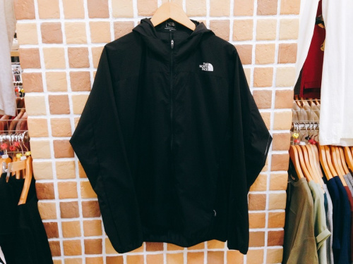 アウトドアのライトアウター