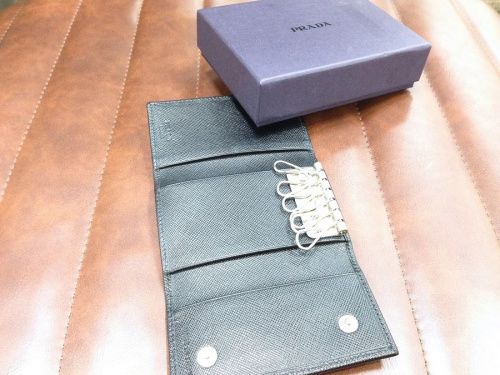 6連の中古キーケース