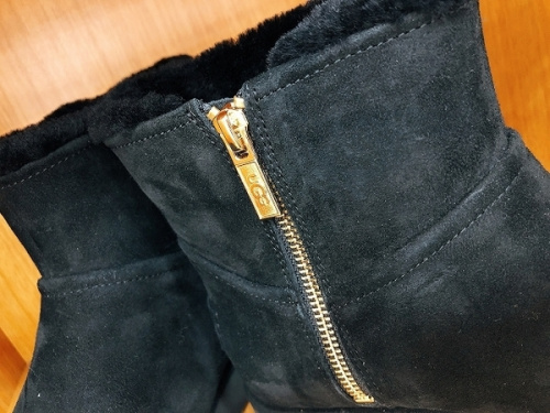 秋物　冬物のUGG