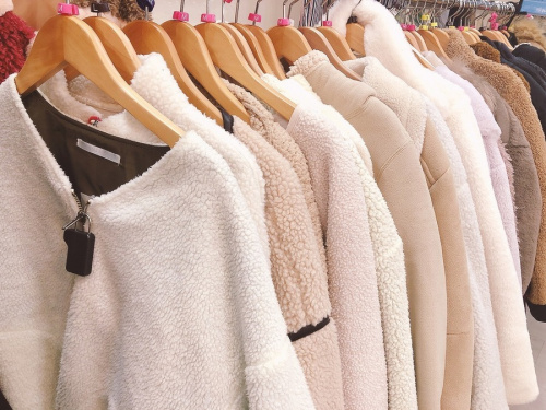 ダウンジャケットのコート