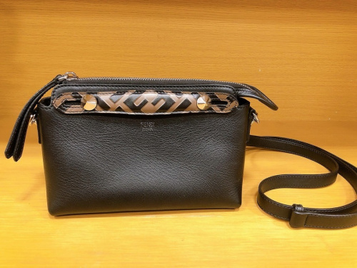LOUIS VUITTONのFENDI
