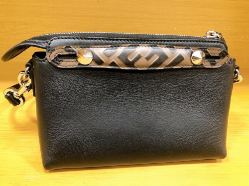 FENDIの財布