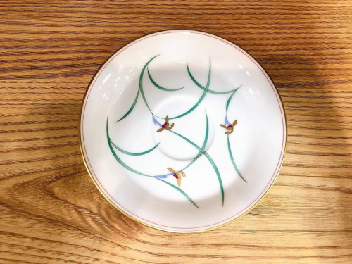 こうらんしゃのソーサー