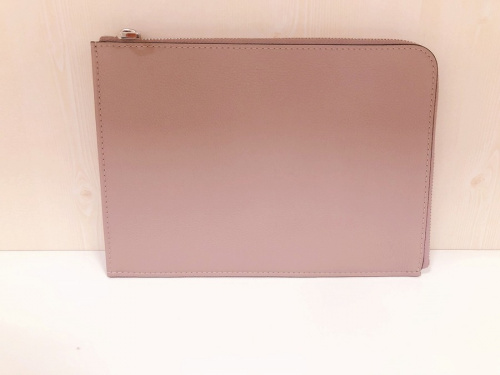バッグのLOUIS VUITTON
