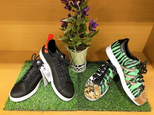 メンズファッションのスニーカー