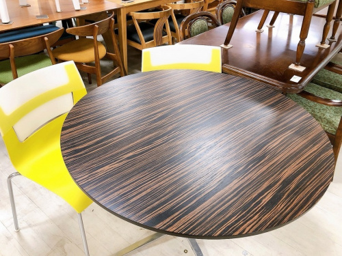 家具のダイニングセット