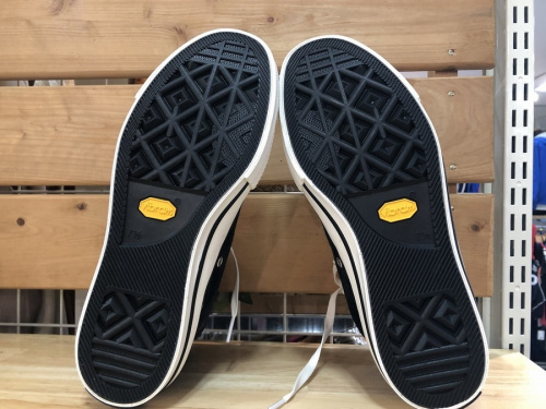 CONVERSEのスニーカー