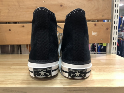 スニーカーのハイカット
