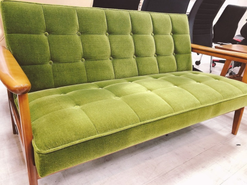 ソファのカリモク60