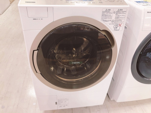 生活家電のドラム式洗濯機