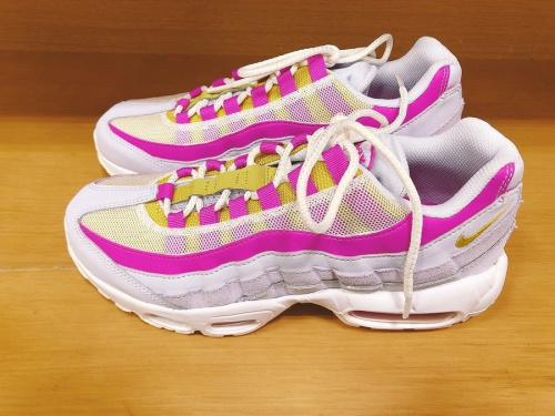 NIKEのCONVERSE