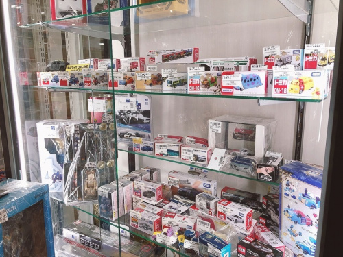 おもちゃのトミカ