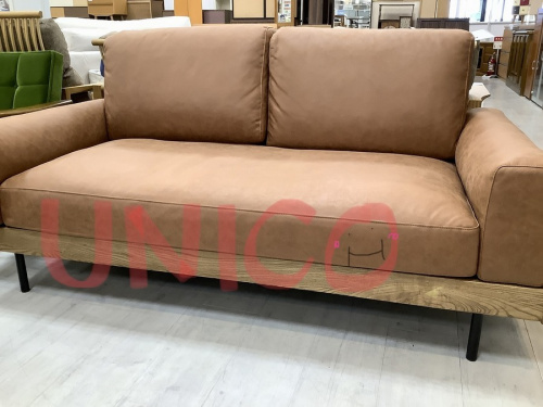 家具のソファー