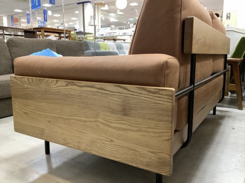 中古家具のウニコ