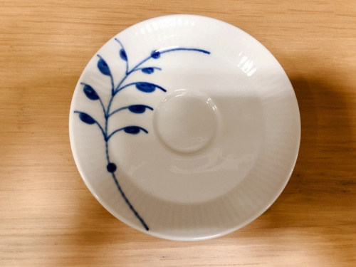 カップ＆ソーサー