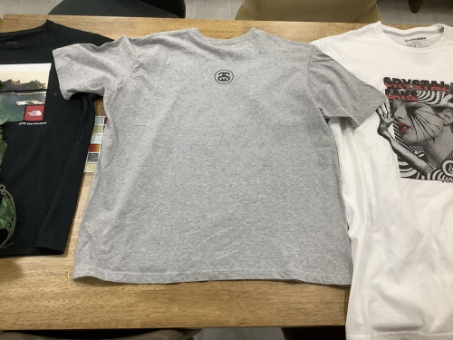 Tシャツのストリート