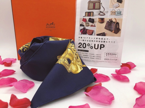 ブランド・ラグジュアリーのスカーフ