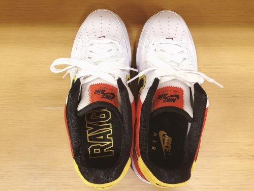 スニーカーのNIKE