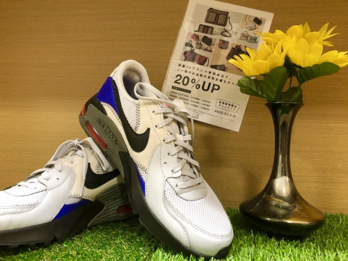 メンズファッションのスニーカー