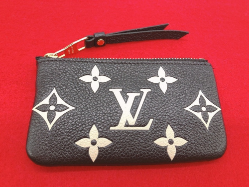 財布のLOUIS VUITTON