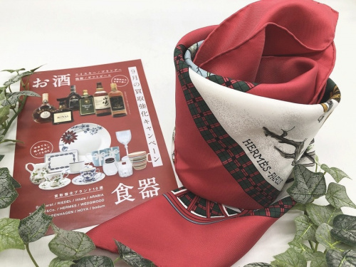 ブランド・ラグジュアリーのスカーフ