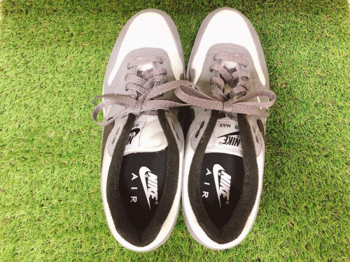 スニーカーのNIKE
