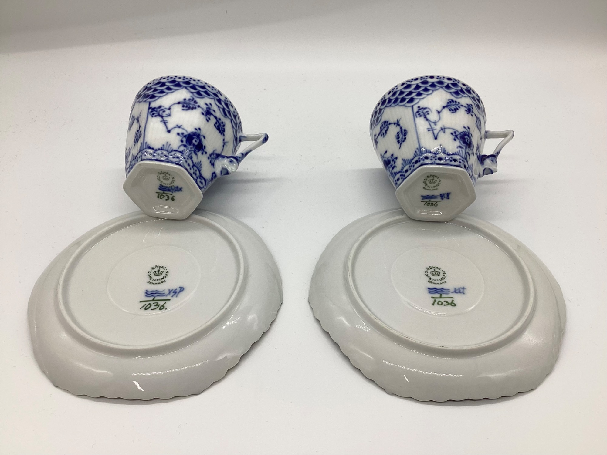 ROYAL COPENHAGEN(ロイヤルコペンハーゲン)のブルーフルーテッドをご