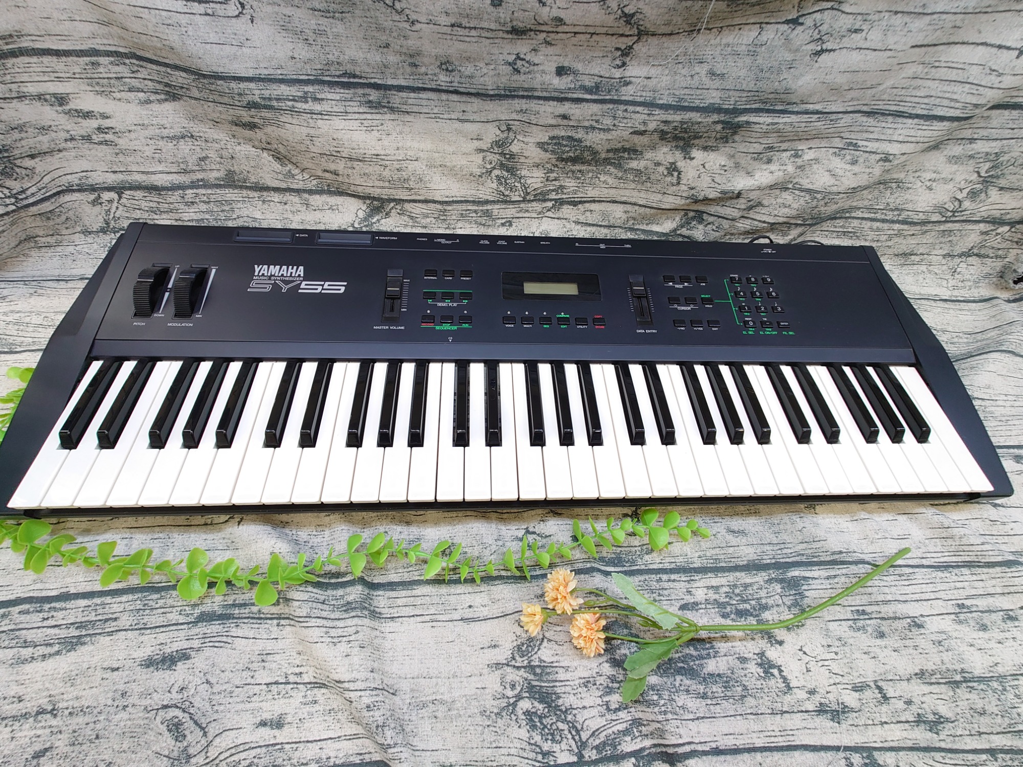 【希少】YAMAHA SY55 ヤマハ アナログシンセサイザー Yamaha SY-55 | Vintage Synth Explorer