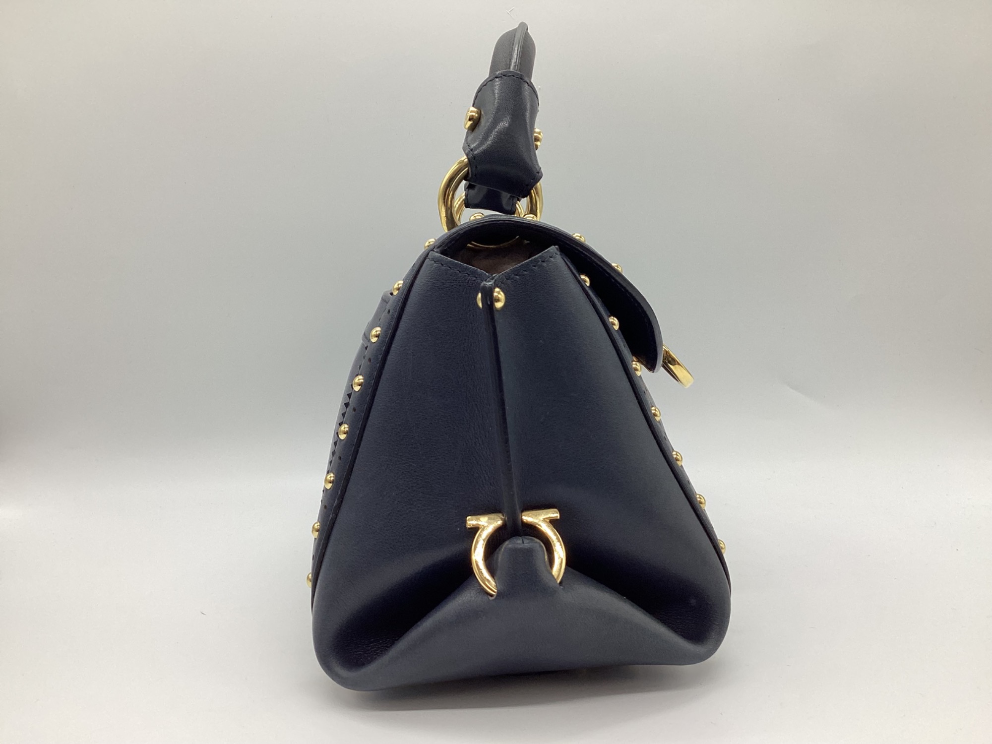 pigret　サルヴァトーレフェラガモ　2way バッグ サルヴァトーレ フェラガモ Salvatore Ferragamo ハンドバッグ