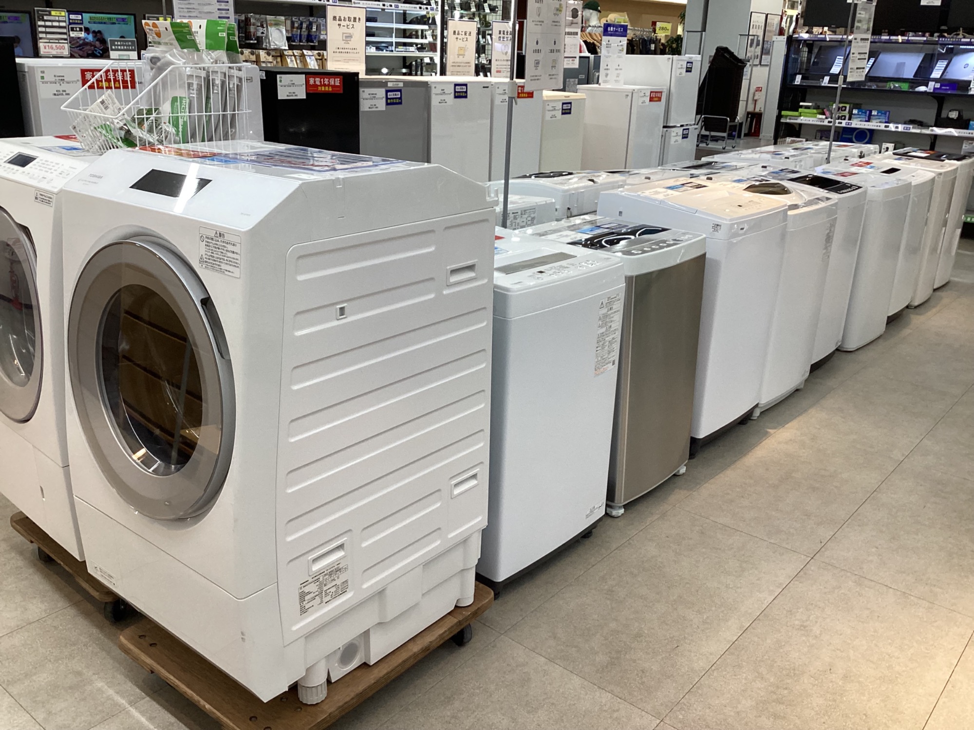 MITSUBISHI 5ドア冷蔵庫　2017年　MR-B46C-F 【トレファク東大阪店】 中古冷蔵庫販売中】MITSUBISHI(三菱)より5ドア冷蔵庫のご紹介