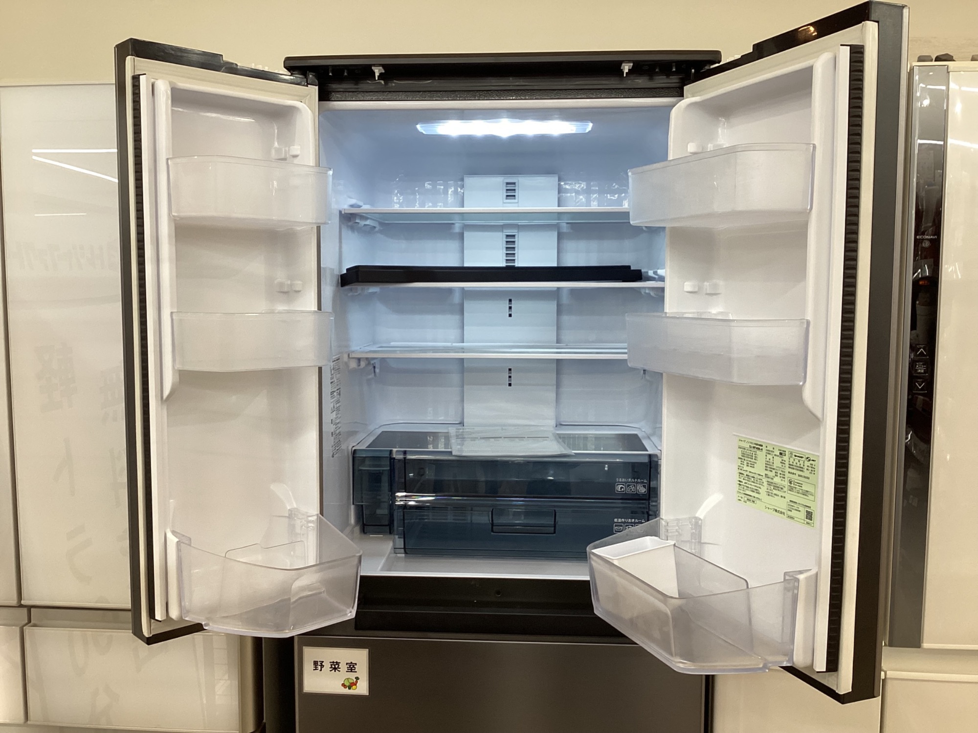 シャープ 中古 中古冷蔵庫販売中】SHARP（シャープ）より冷蔵庫のご紹介です
