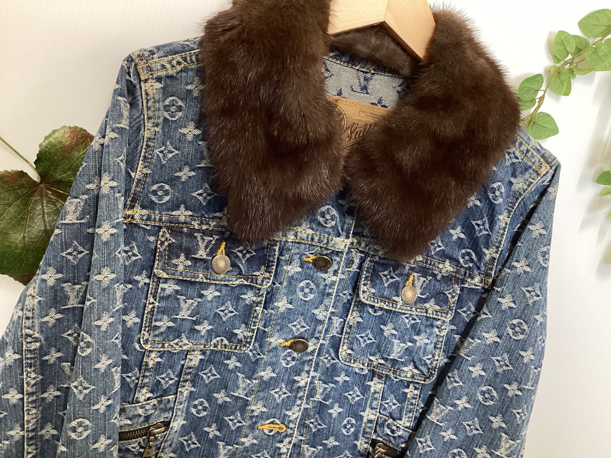 美品　ルイヴィトン　デニムジャケット　キルティング　モノグラム　ミンク　2way 美品 ルイヴィトン デニムジャケット キルティング モノグラム