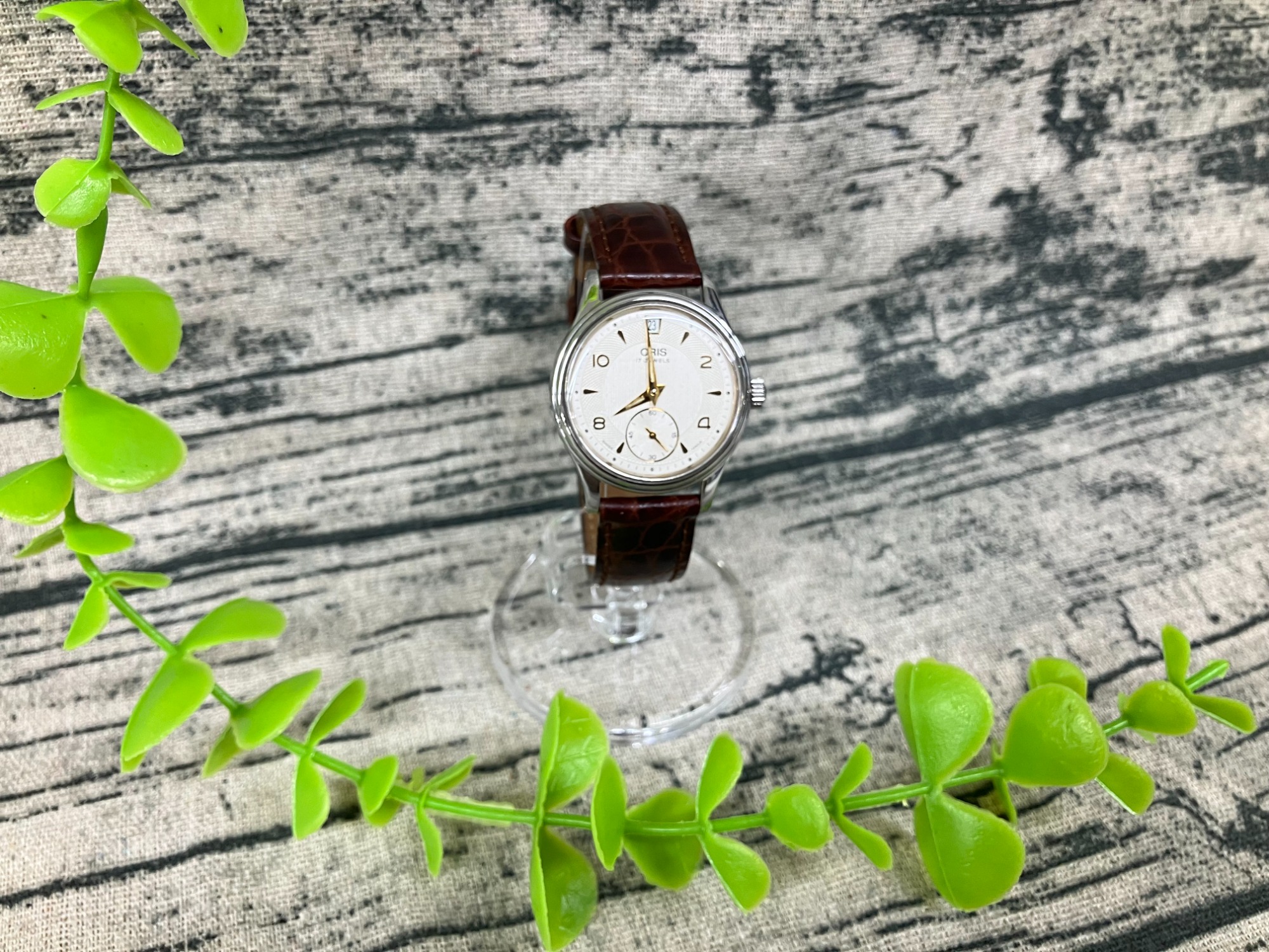 腕時計】ORIS(オリス) より、手巻き腕時計のご紹介です。｜2025年10月