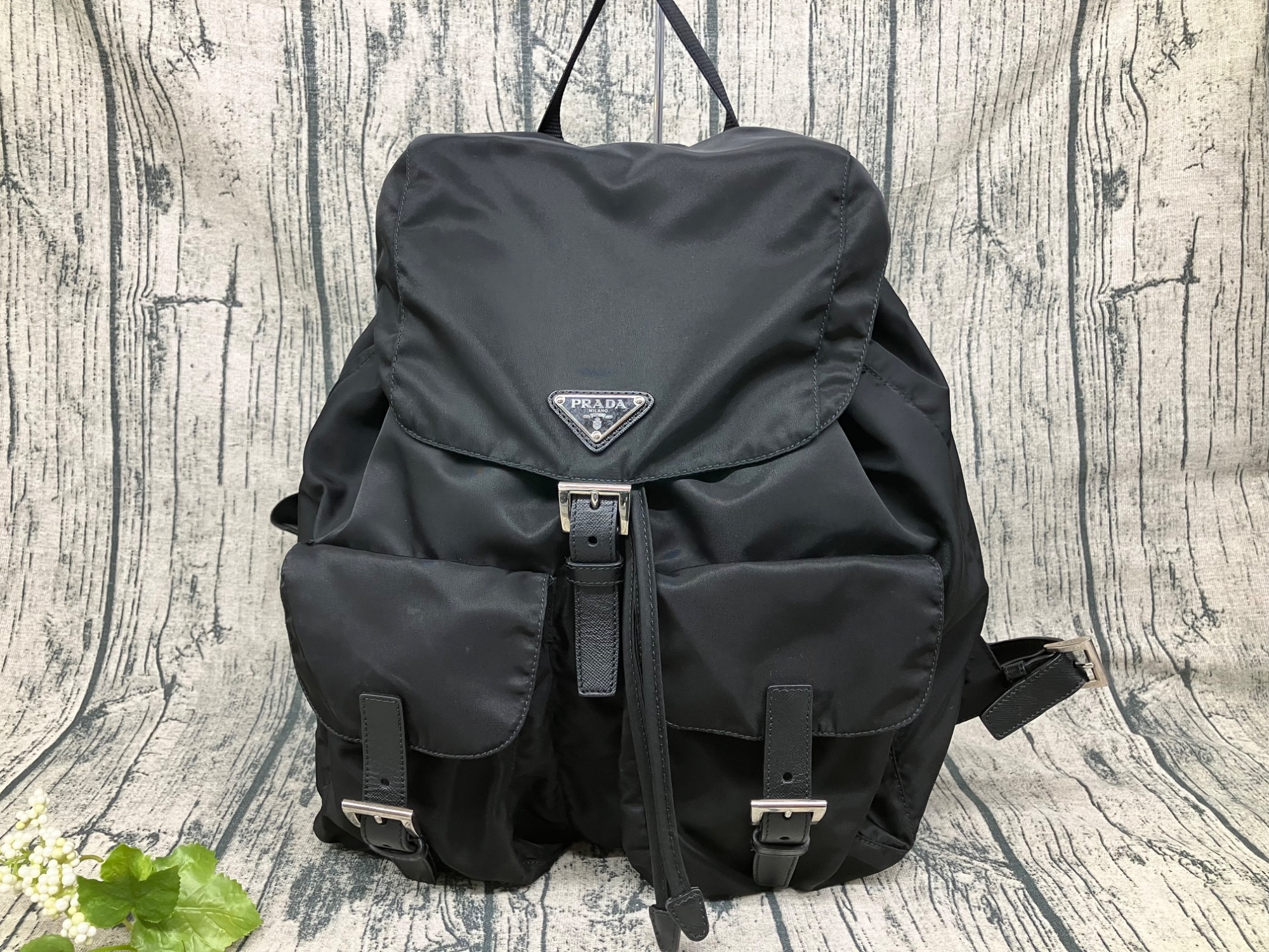 プレミアムパック17バラ売り ブランドバッグ買取強化中】PRADA（プラダ）よりスモールバックパック