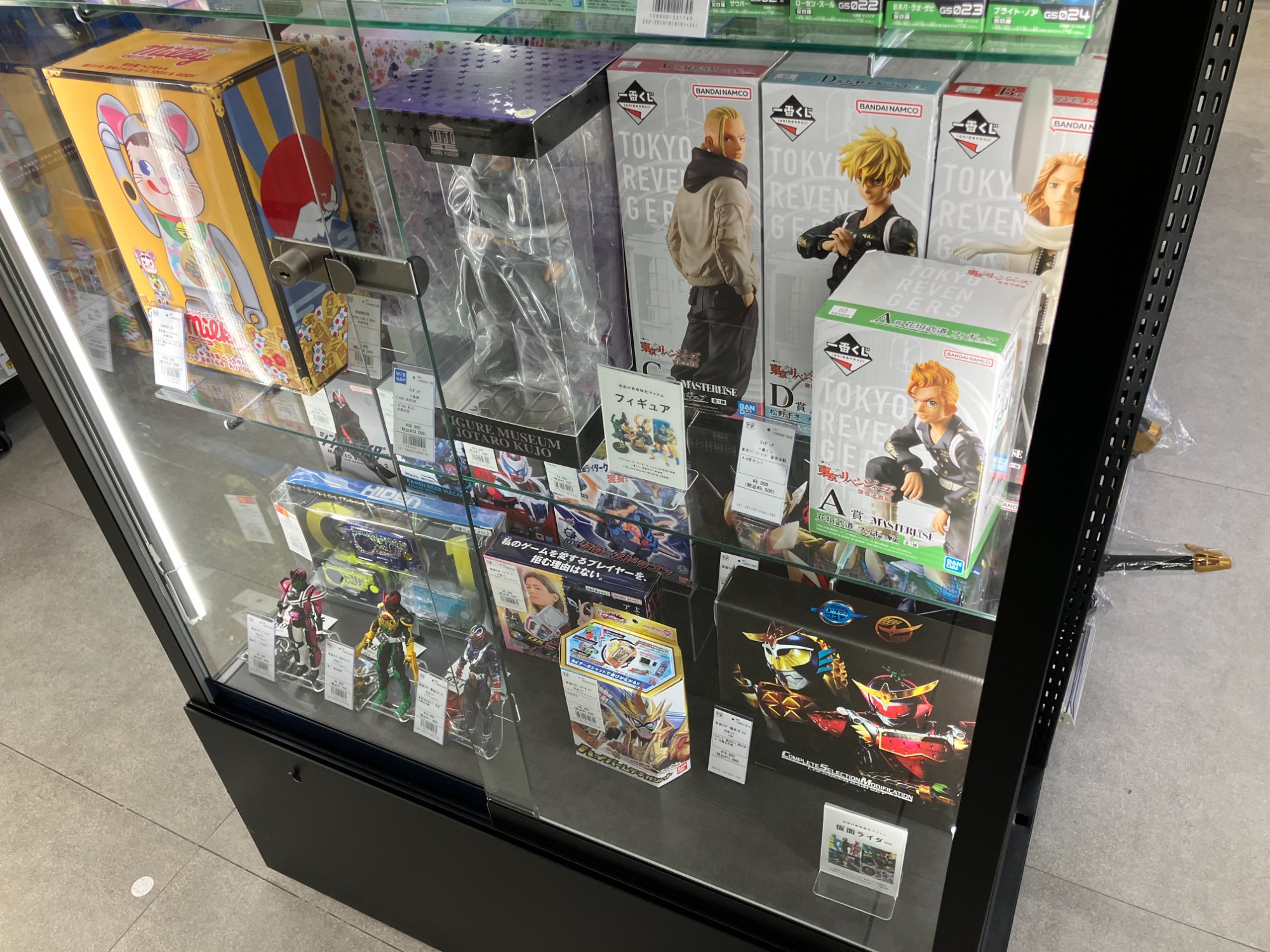 雑多プライズフィギュア20体セットその2 プライズフィギュア買取中】本日はジョジョの奇妙な冒険より、Mometria