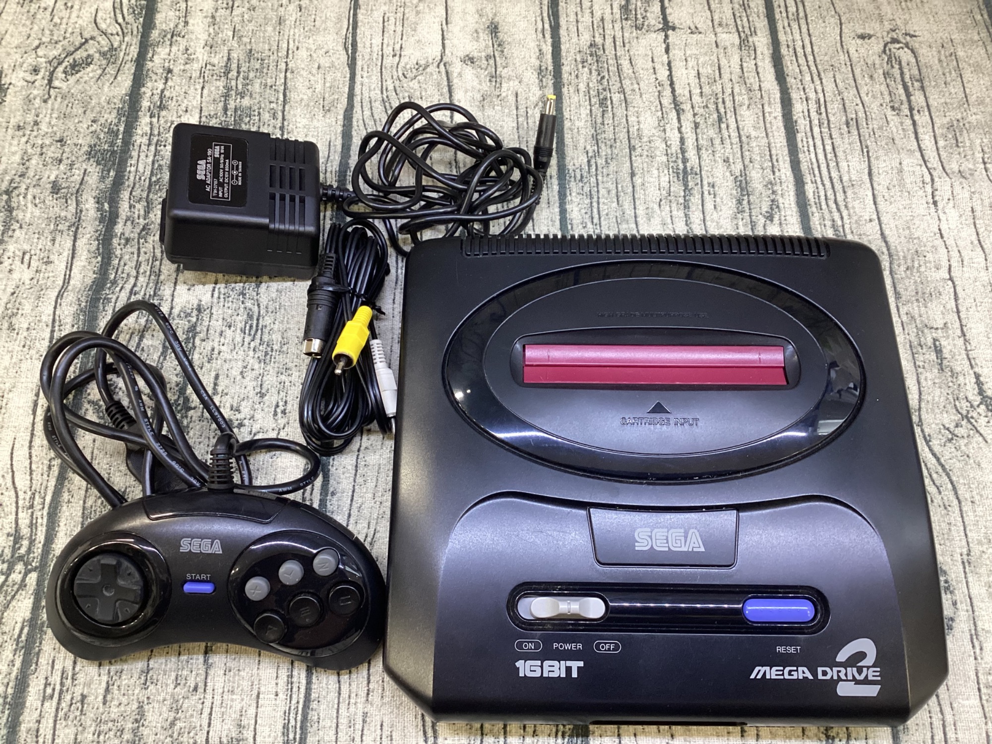 レトロゲーム買取強化中】ゲーム機・ゲームソフト 売るのも買うのも 