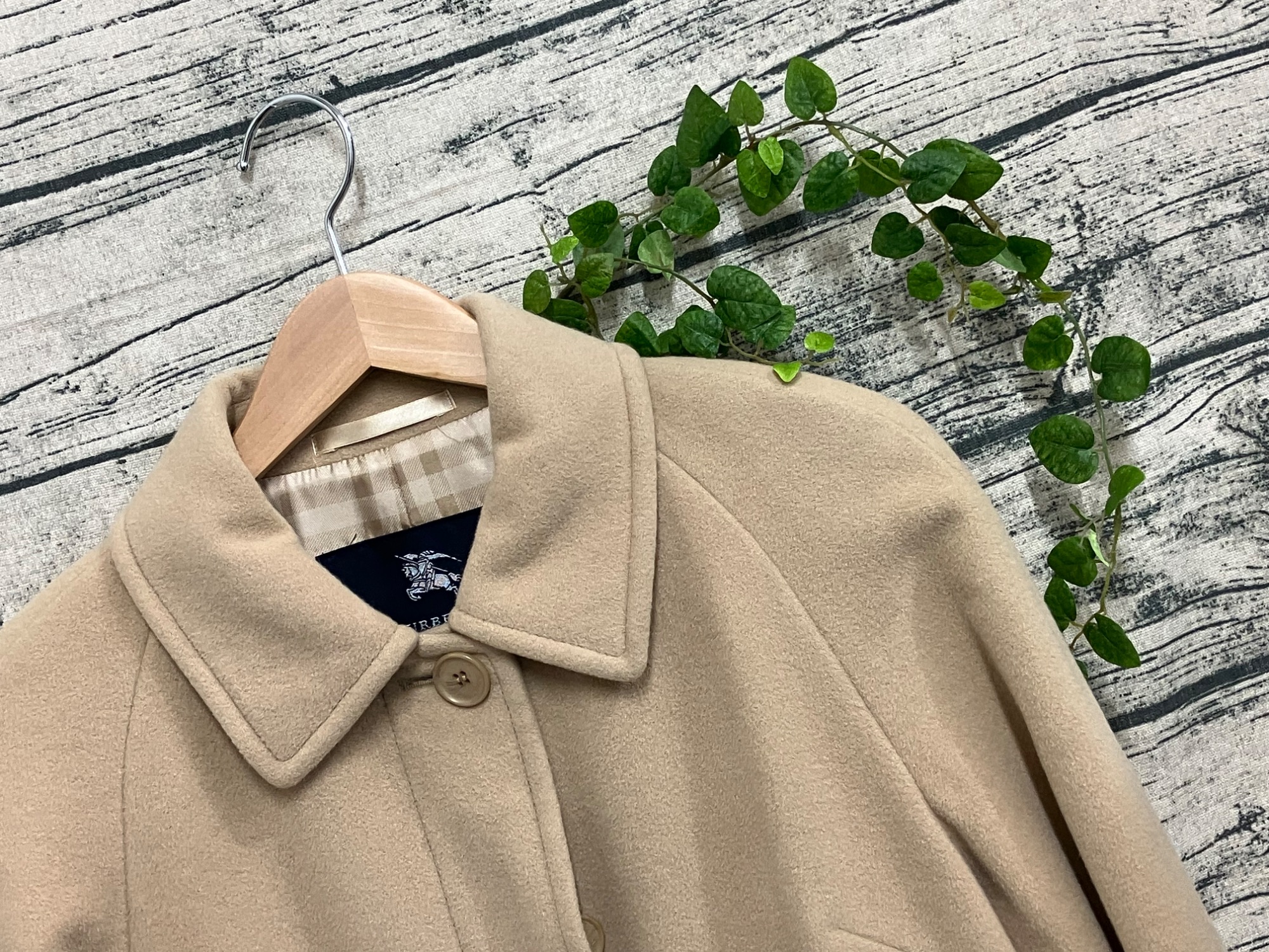 試着のみ美品　Burberry London ウールジャケット 試着のみ美品 Burberry London ウールジャケット