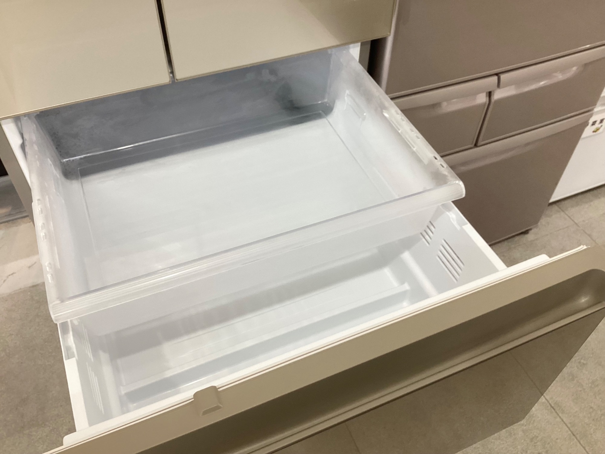 【ﾄﾚﾌｧｸ浦和店】5ドア冷蔵庫 売場展示中！【Panasonic】 中古冷蔵庫販売中】Panasonic（パナソニック）より2021年製5ドア冷蔵庫