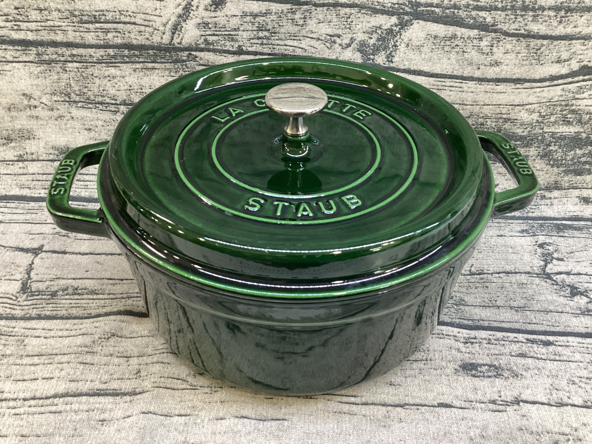 キッチン雑貨買取強化中】Staub（ストウブ）より、両手鍋のご紹介です