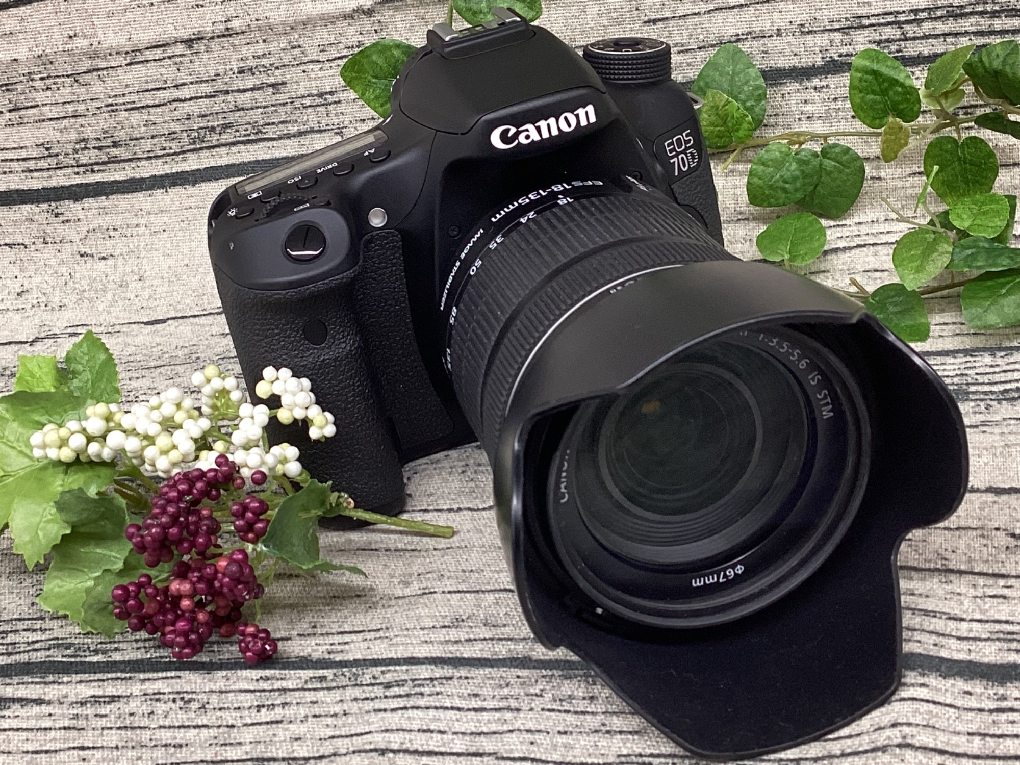 中古カメラ買取強化中】Canon（キャノン）よりデジタル一眼レフカメラ