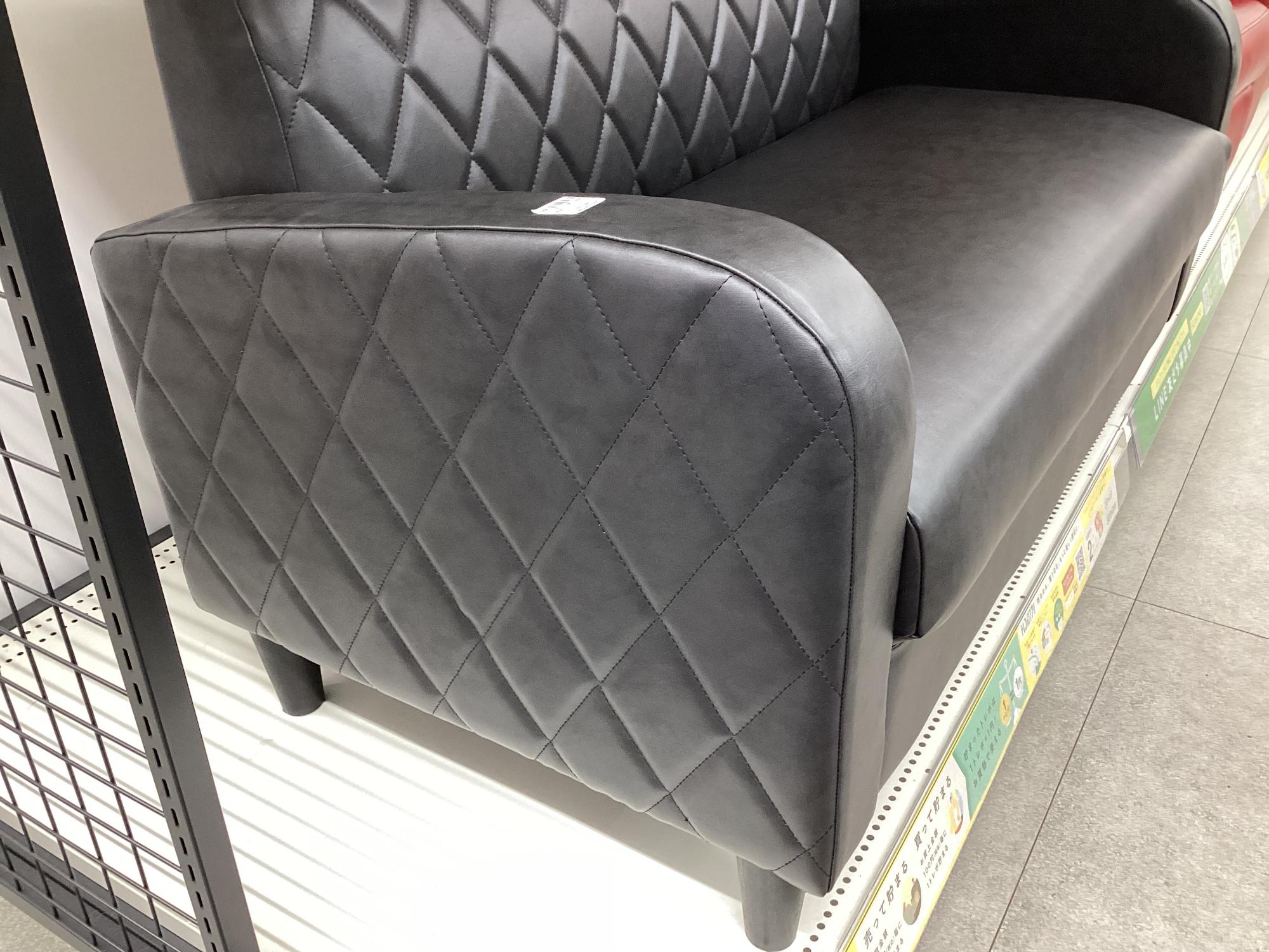 中古家具販売中】生活家具より、2人掛けソファー のご紹介です。｜2026
