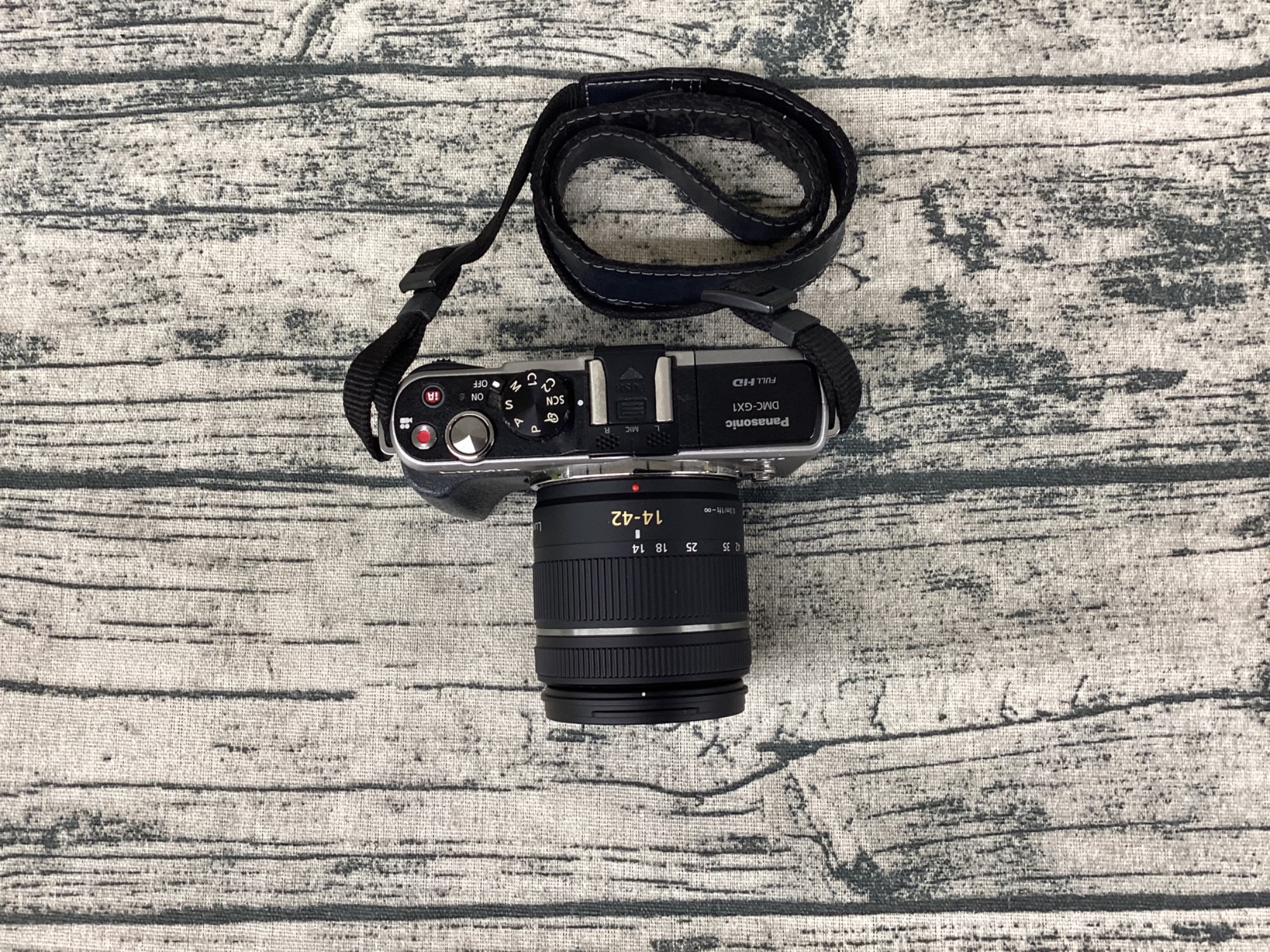 中古カメラ買取強化中】Panasonic（パナソニック）より、マイクロ 