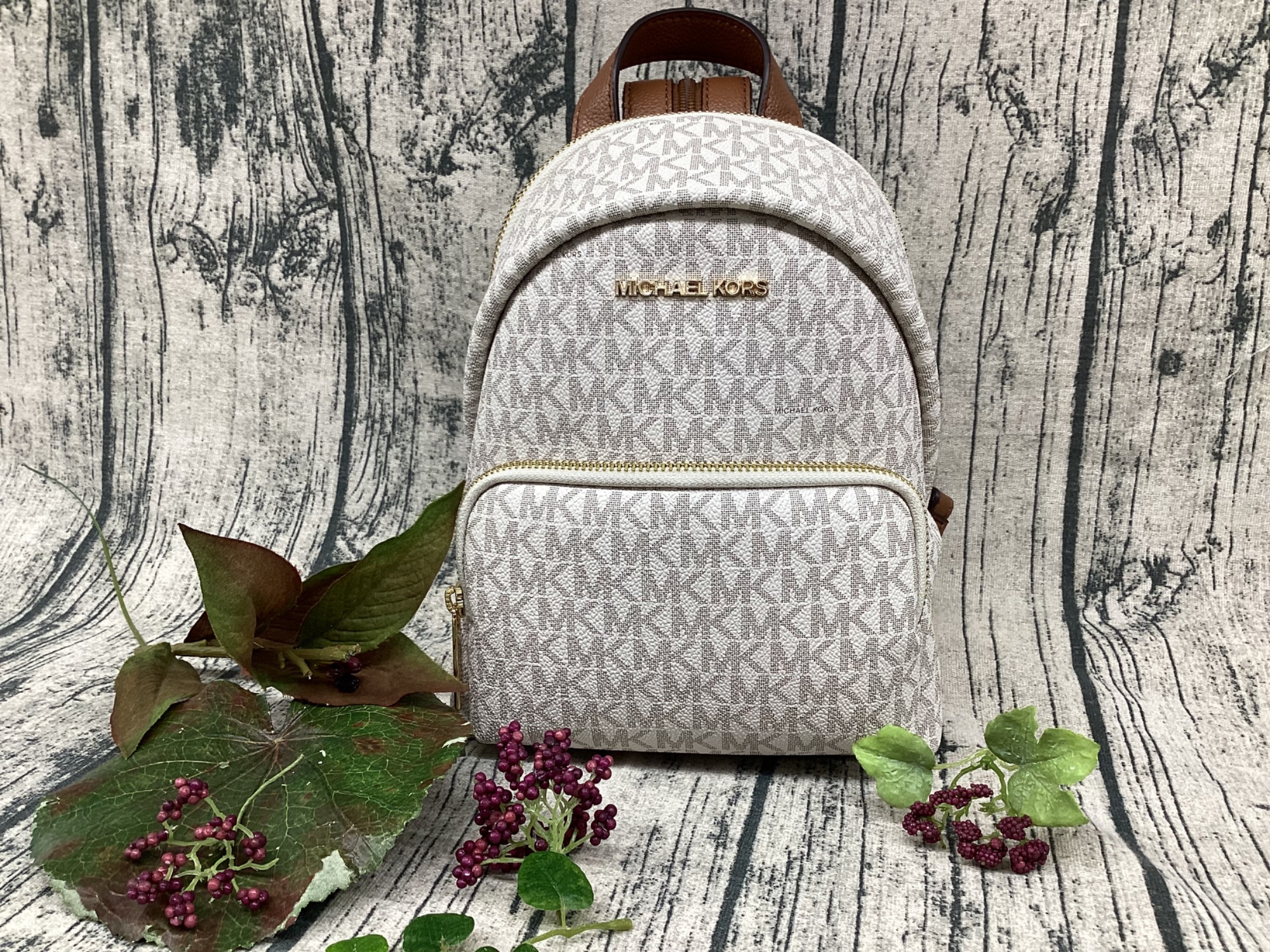 MICHAEL KORS マイケルコース ミニリュック レザー ホワイト Michael Kors / マイケルコース】ミニリュック｜上品なデザインと実用