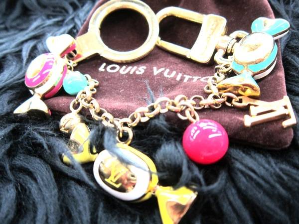 美品　LOUIS VUITTON ポルトワレ・シェンヌ・グローブ キーホルダー ♥ヴィトンポルトワレ・シェンヌ・グローブ チャーム