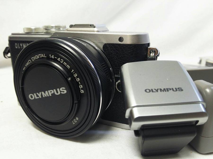 中古 OLYMPUS ミラーレス一眼カメラを買取入荷いたしました！！ [2018.08.23発行]｜リサイクルショップ トレジャーファクトリー