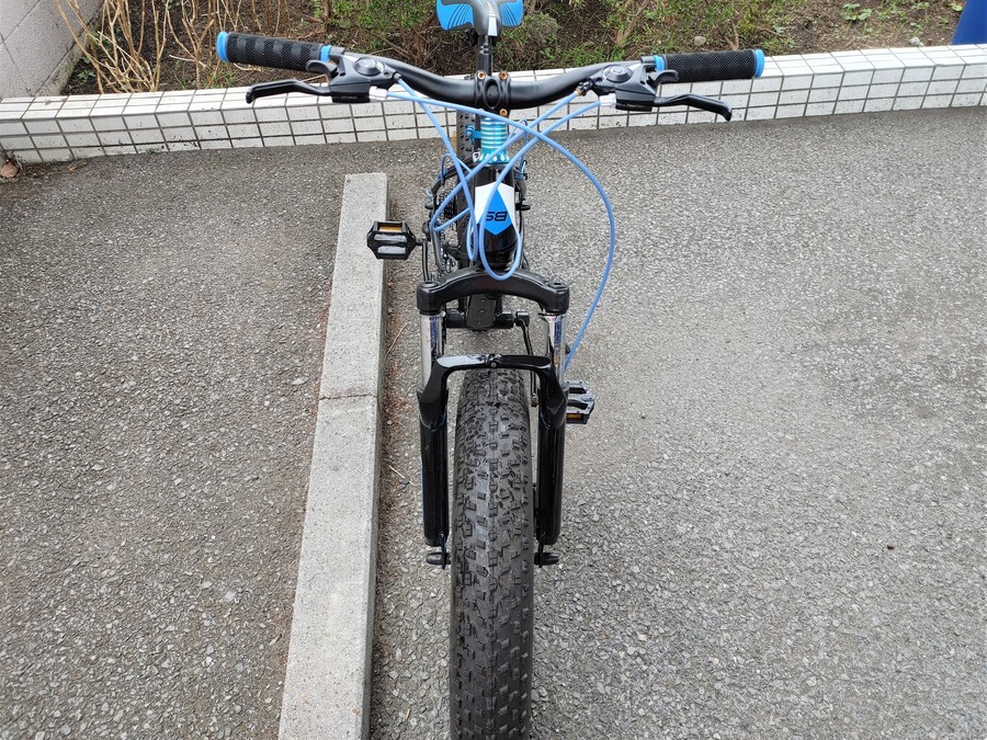 レストアベースに　自転車　ファットバイク　引取限定○福岡県 レストアベースに 自転車 ファットバイク 引取限定○福岡県