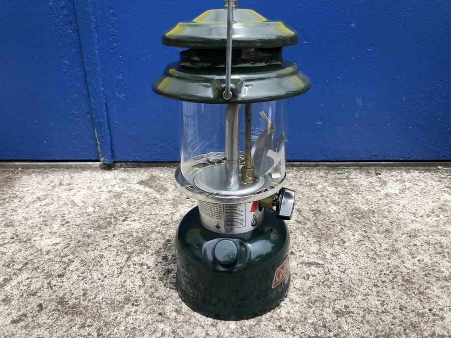 Coleman(コールマン) ビンテージランタン 286A 1995年製が入荷しました
