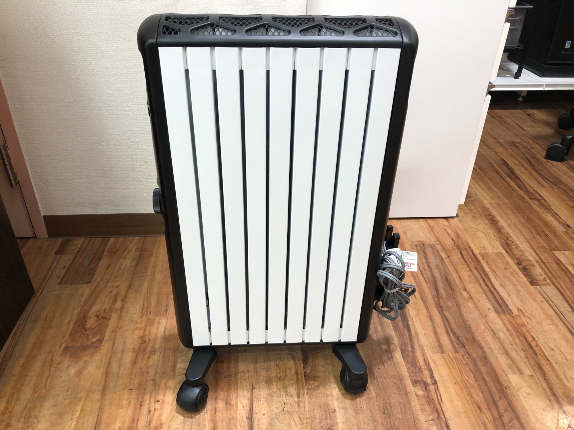 DELONGHI(デロンギ)のﾏﾙﾁﾀﾞｲﾅﾐｯｸﾋｰﾀｰを買取入荷致しました！！｜2023年